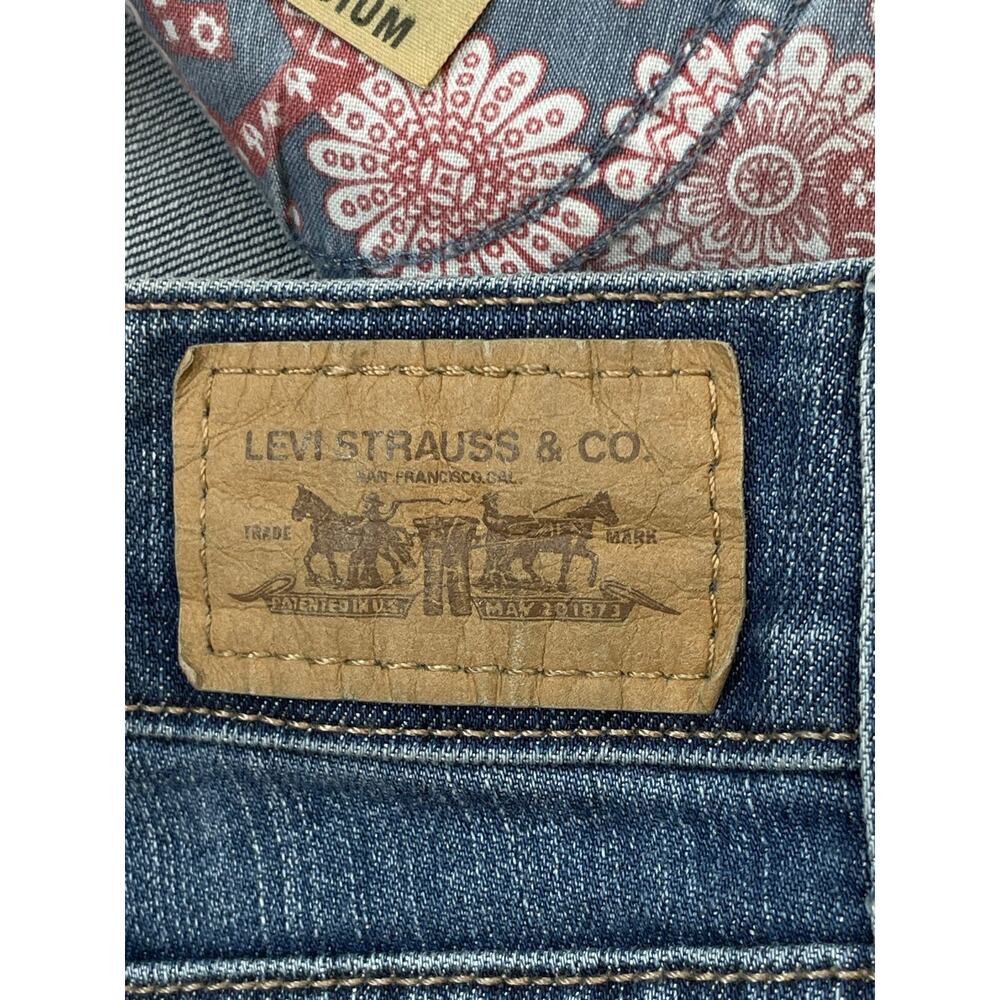 Levis Jeans Womens 10M (32 x 30) Blue Cotton Blend Stretch 526 Slender Bootcut - Picture 5 of 7